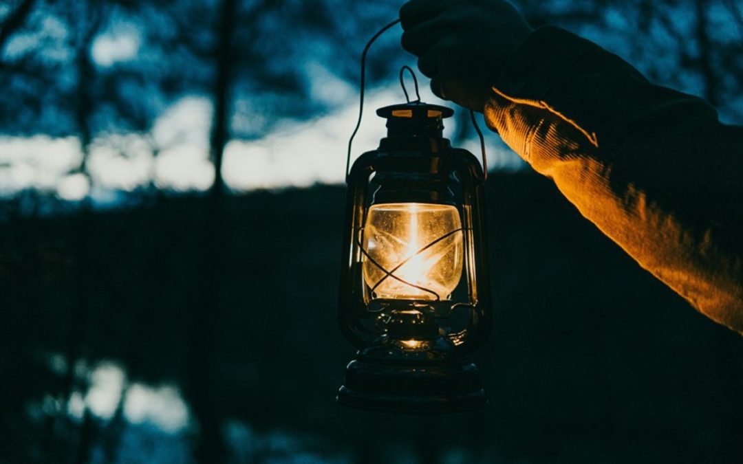 Wanneer die Lig stilletjies dowwer word: ’n Roepingsgesprek vir gemeentes van die NHKA